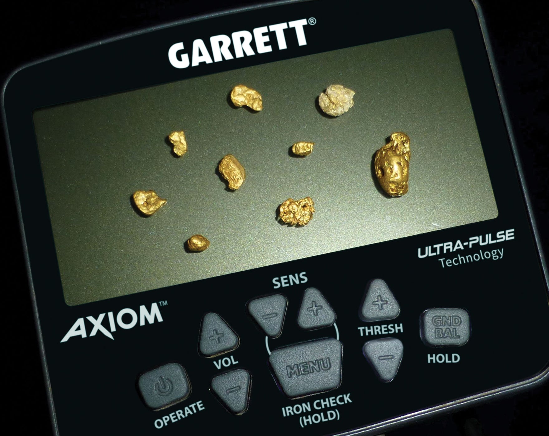 Garrett Axiom Pro Gold Pulse Induction Metal Detector With 11