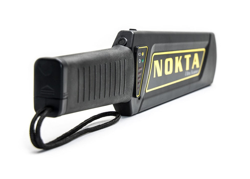 Nokta Ultra Scanner Standard with Belt Holster and 9 Volt Battery